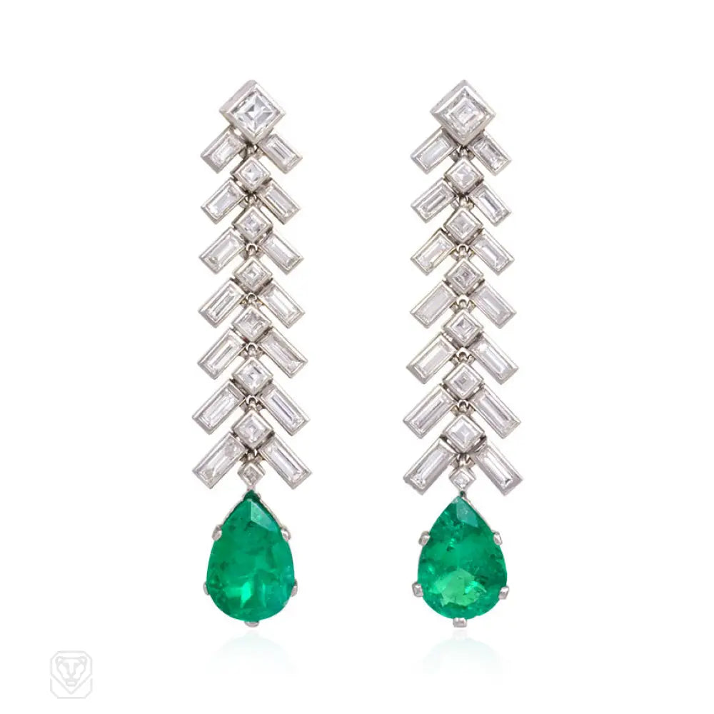 Diamond and emerald pendant earrings