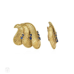 Retro sapphire and gold stylized paisley earrings