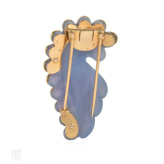 Retro Suzanne Belperron carved chalcedony and amethyst brooch