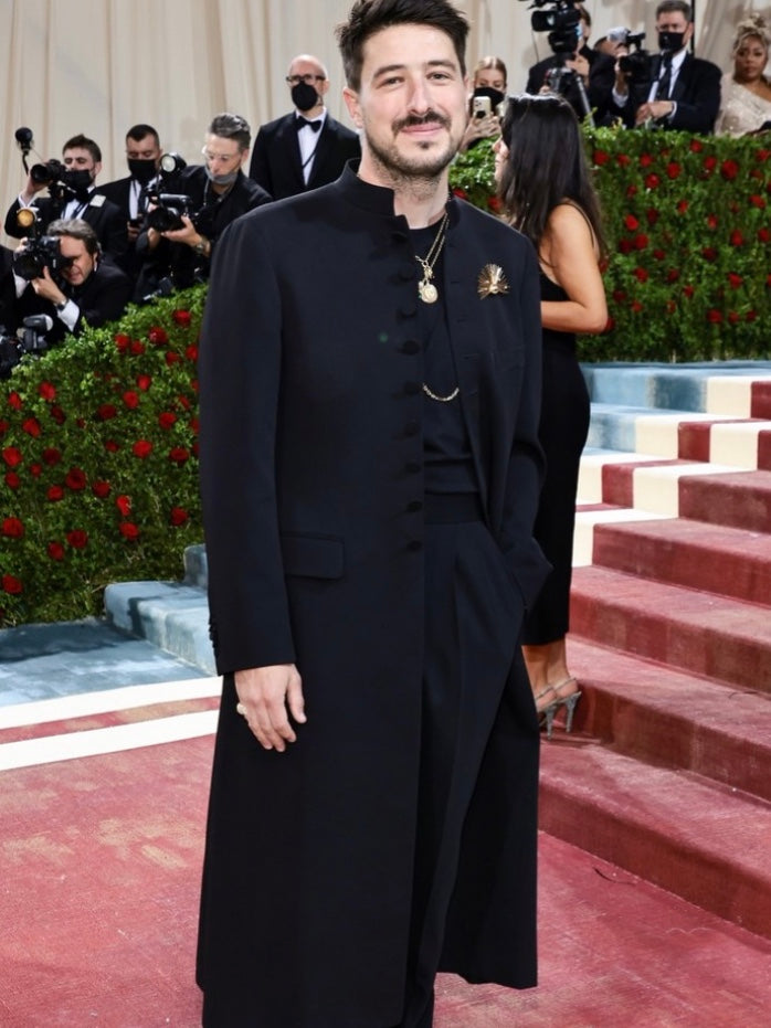 Marcus Mumford of Mumford and Sons sporting Kentshire for the 2022 Met Ball