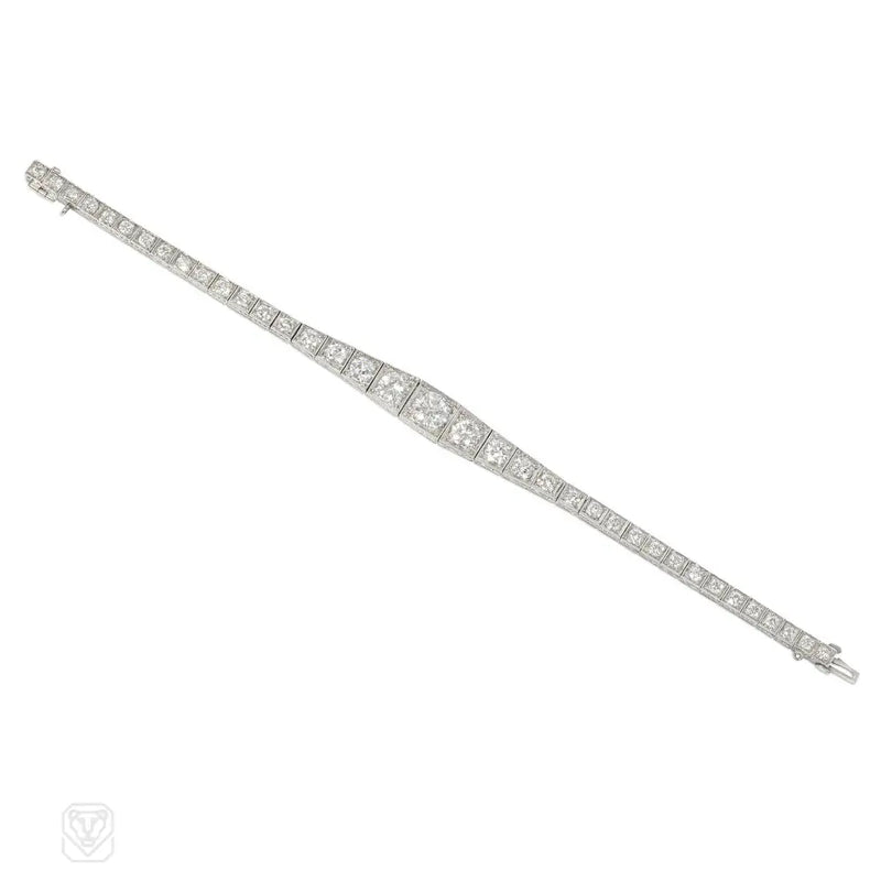 1920S J.e. Caldwell Graduated Diamond And Platinum Line Bracelet