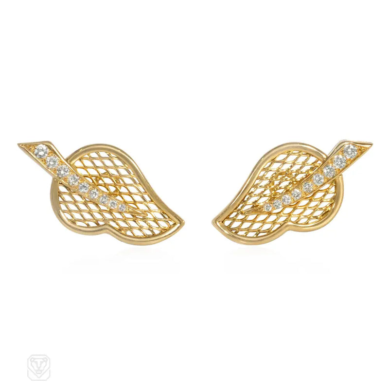 1980S Van Cleef & Arpels Diamond And Gold Leaf Earrings