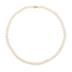 Light creamy Akoya pearl necklace