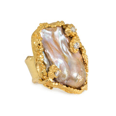 Chunky handmade gold and keshi pearl ring