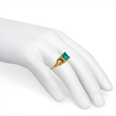 Antique gold and emerald ring
