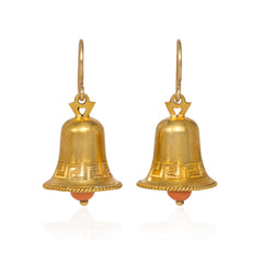 Antique coral bell earrings, in 15k.