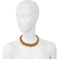 Three-row Retro gaspipe necklace. France