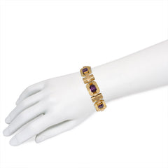 Retro gold and synthetic corundum bracelet
