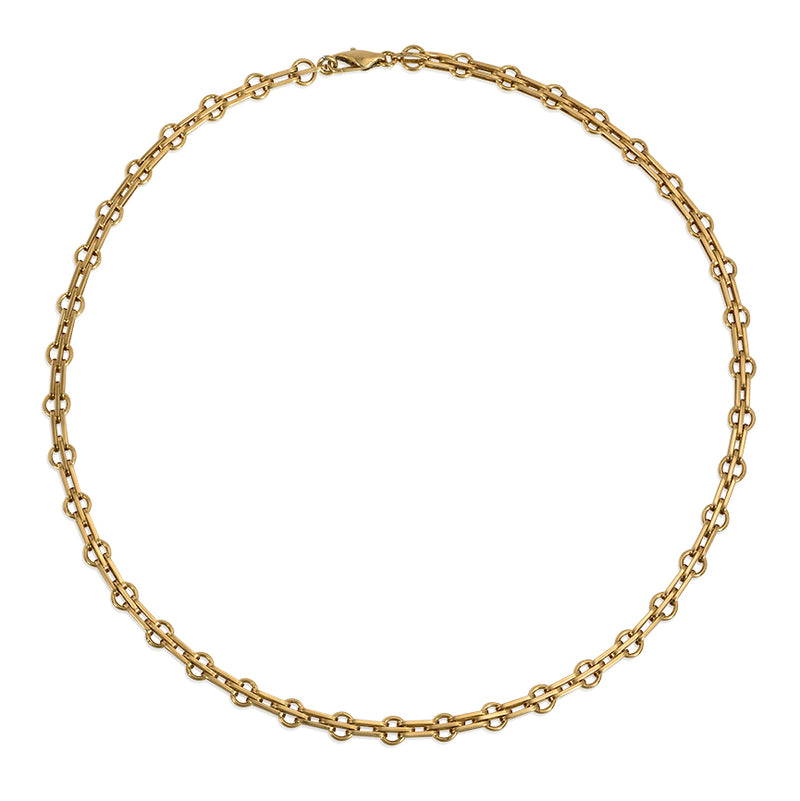 Gold stylized gatelink chain