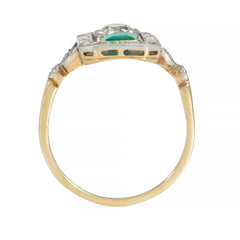 Antique Edwardian diamond and emerald ring