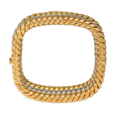 Set of three Italian gold bangle bracelets