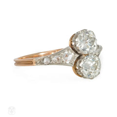 Antique French Toi et Moi diamond ring