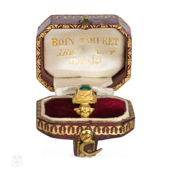 Antique gold and emerald Renaissance style ring
