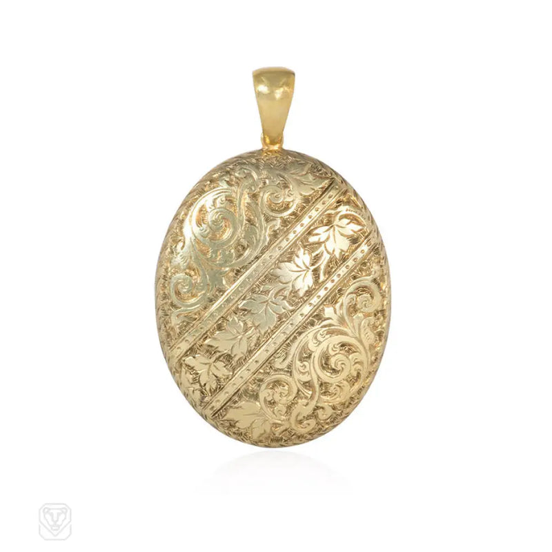 Antique Gold Double - Sided Engraved Locket