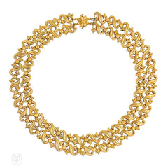 Antique gold repoussé link necklace