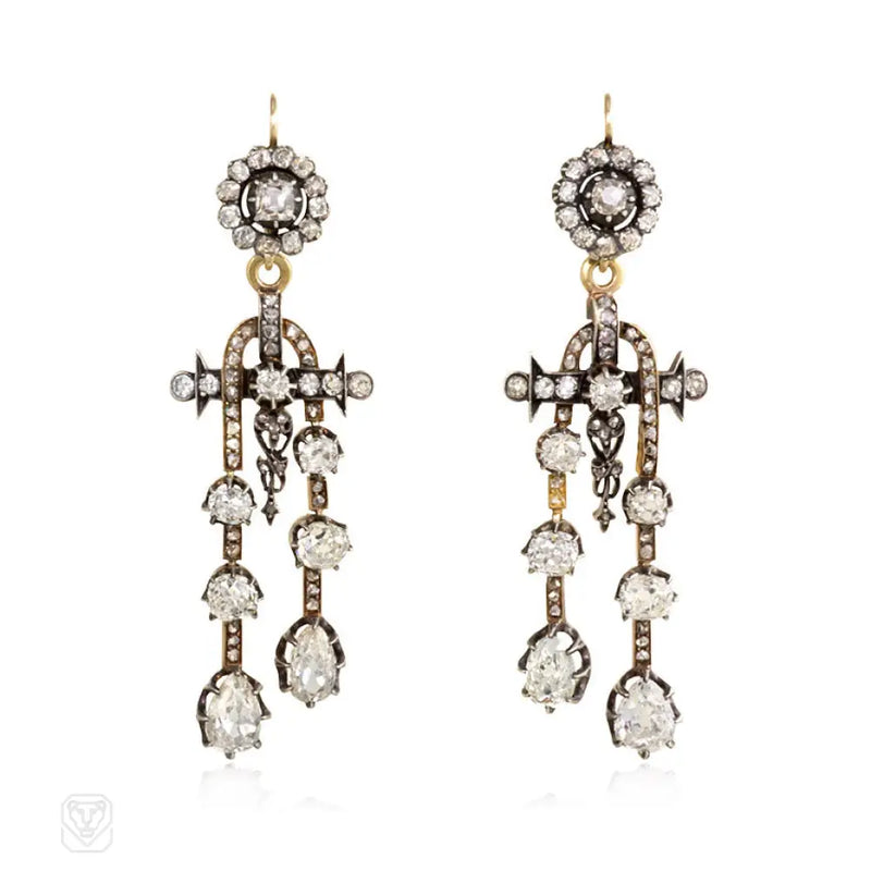 Antique Négligée - Style Diamond Earrings