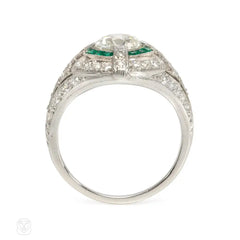 Art Deco diamond and calibré emerald ring