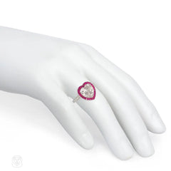 Art Deco style heart-shaped diamond ring
