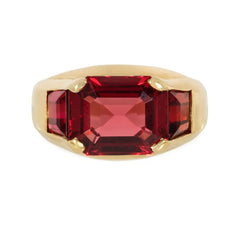 Bulgari spinel and gold ring