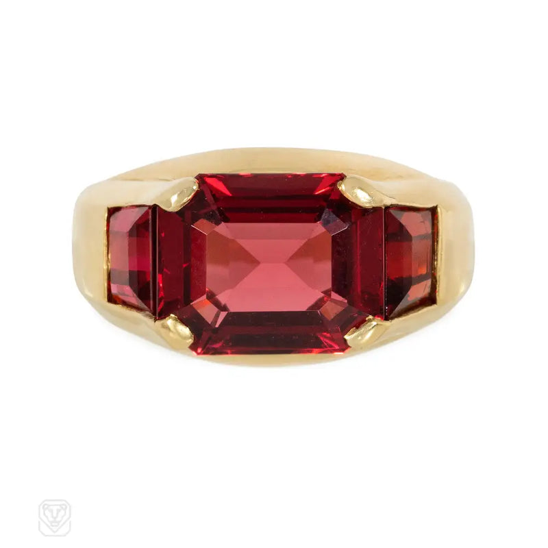 Bulgari spinel and gold ring