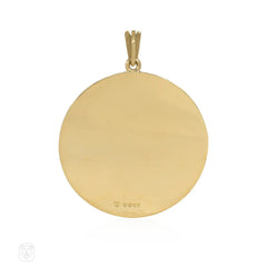 Cartier, London gold commemorative moon landing pendant