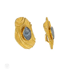 Elizabeth Gage gold and quartz earrings