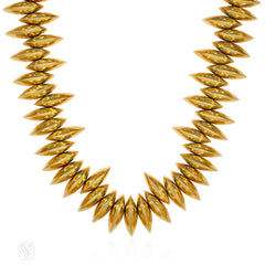 Estate gold oblong pod link necklace