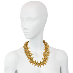 Estate gold oblong pod link necklace