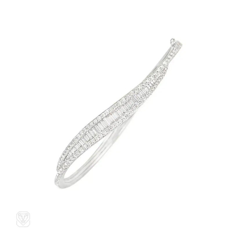 Estate Tapered Undulating Diamond Bracelet