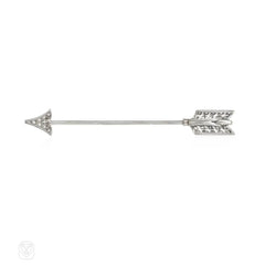 French Art Deco arrow jabot in platinum and diamond