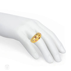French multi-gem bombé ring