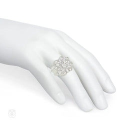 French Retro star-shaped diamond cocktail ring