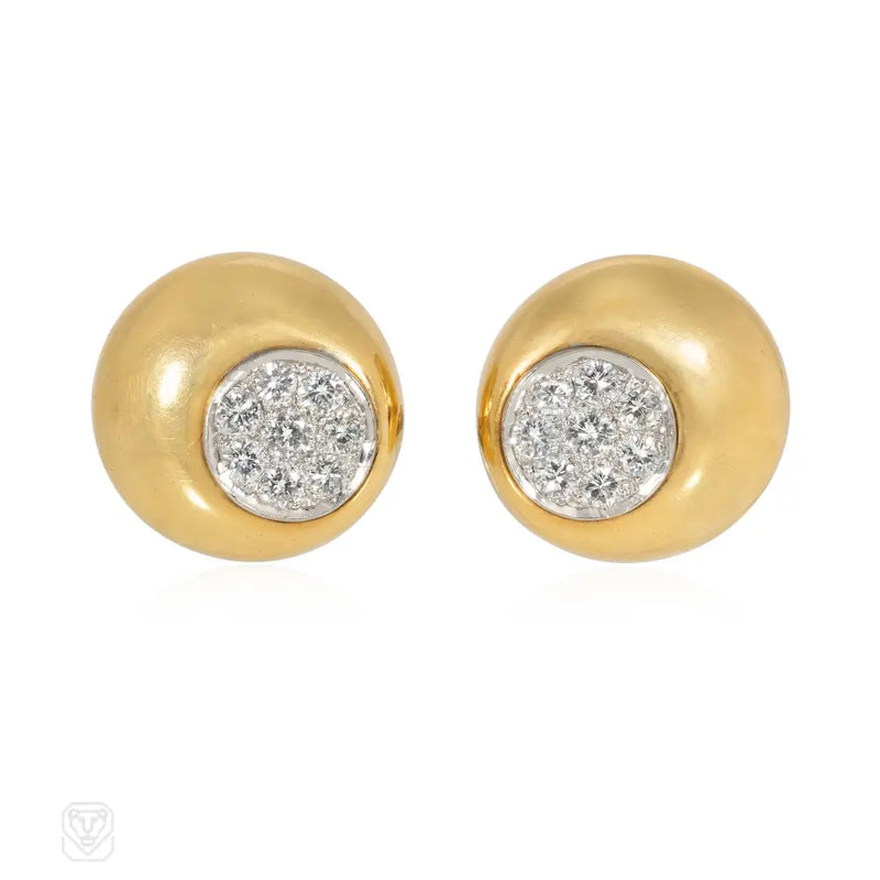 Gold and diamond convex earrings