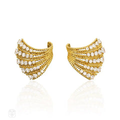 Gold and diamond fan-shaped clip earrings, Van Cleef and Arpels