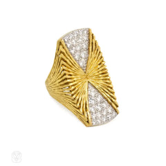 Gold and diamond plaque ring, Hammerman Bros.