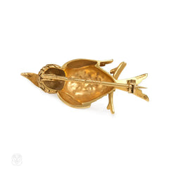 Gold bird brooch, Boucheron.