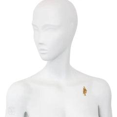 Gold bird brooch, Boucheron.