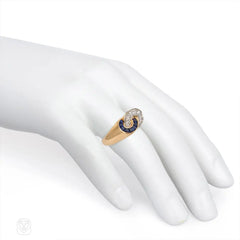 Gold, diamond, and calibre sapphire ring, Van Cleef & Arpels
