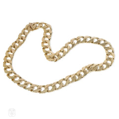 Gold flat curblink necklace