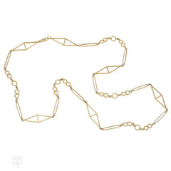 Gold geometric link chain