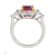 Highly important Carvin French Burmese Ruby ring