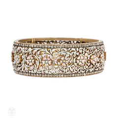 Important French Antique enamel flower bracelet