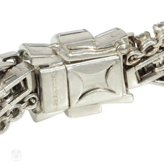 Important Mid-Century Boucheron intertwined diamond and platinum bracelet