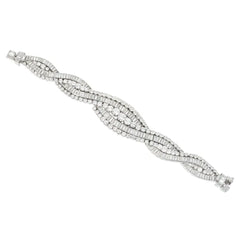 Important Mid-Century Boucheron intertwined diamond and platinum bracelet