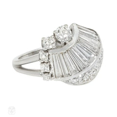 Mid-Century fan-shaped diamond ring