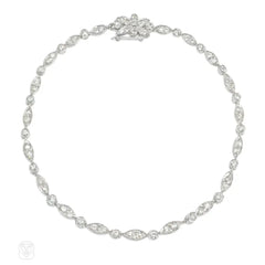 Navette plaques and rounds diamond bracelet