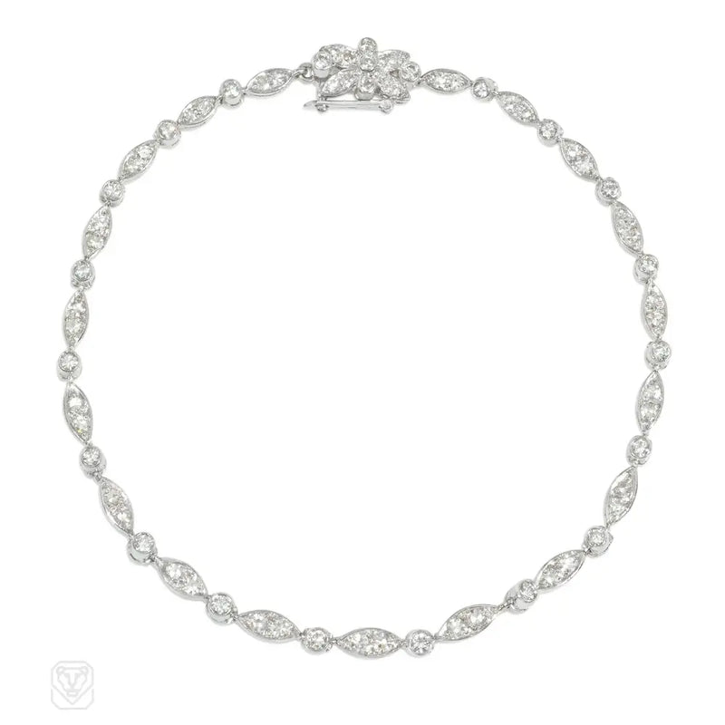 Navette plaques and rounds diamond bracelet