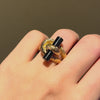 Fred, Paris gold and onyx knot ring