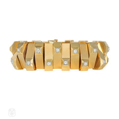 René Boivin Art Deco gold and diamond pyramid-link bracelet