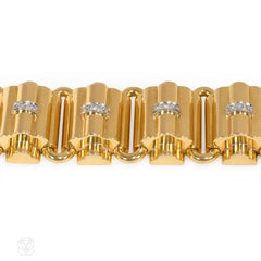 Retro gold and diamond scalloped bracelet